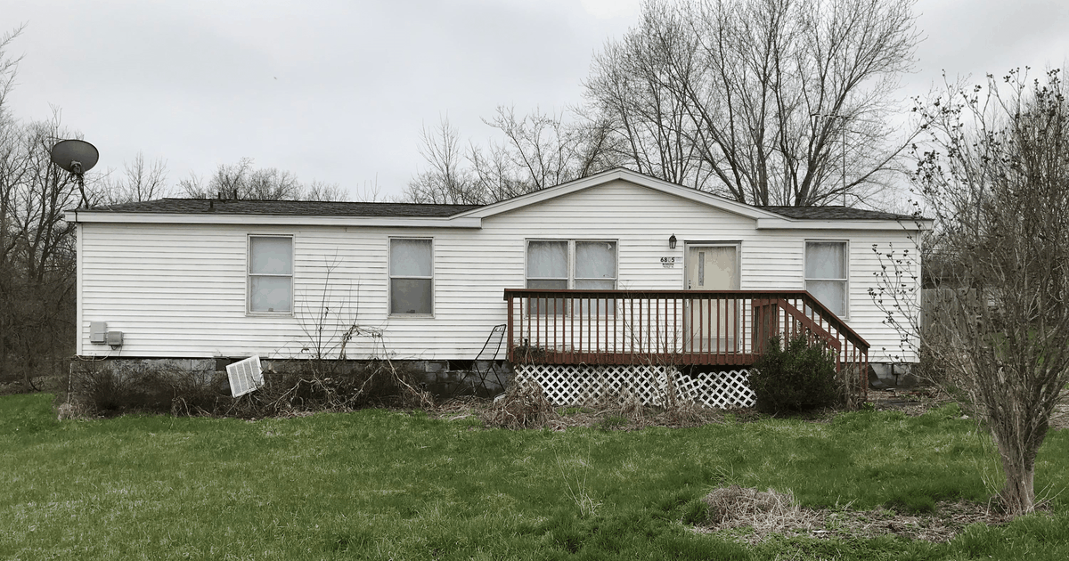 6805 N Maxine St, Columbia, MO 65202 ListReports