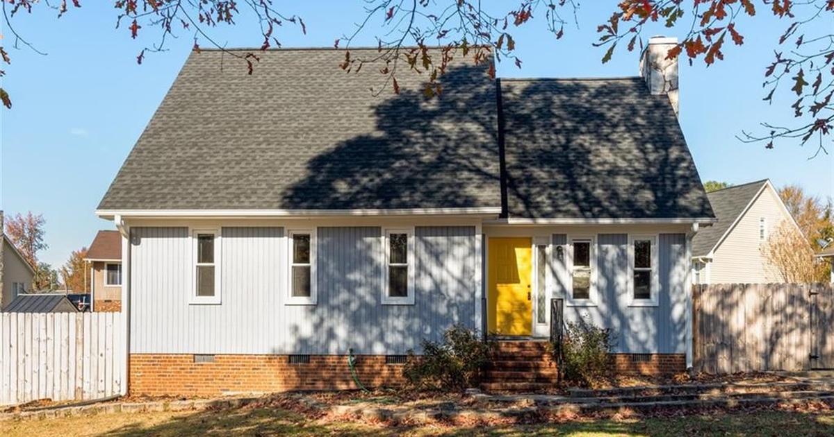 4 Pear Tree Lane, Greensboro, NC 27401 ListReports