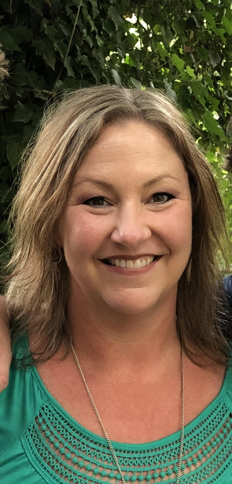 EFFINGHAM COUNTY SCHOOL DISTRICT IS BACK IN SESSION Effingham