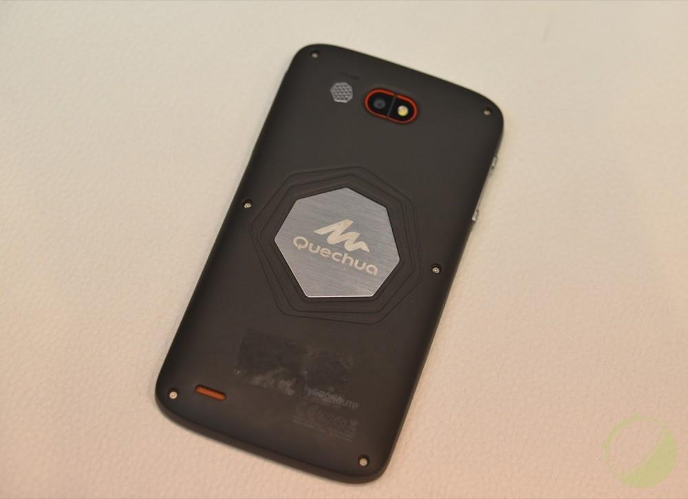 Decathlon Quechua Phone 5 un smartphone pensé pour les baroudeurs