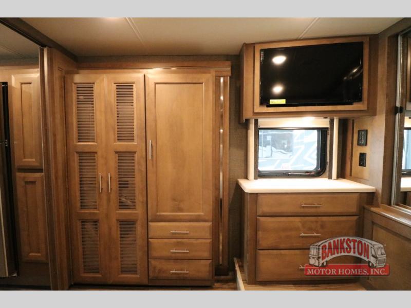 2022 Thor Motor Coach Palazzo 37.4 For Sale in Huntsville, AL RV Trader