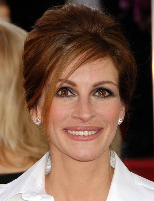 25 Best Long Hairstyles For Women Over 40