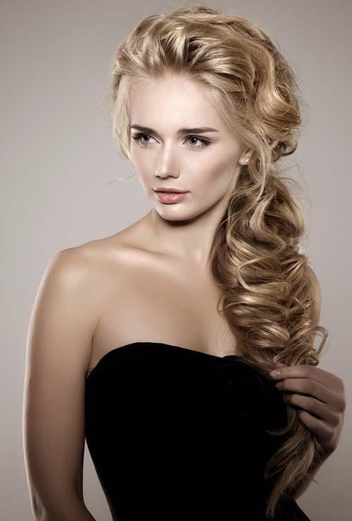 20 Stunning Curly Long Hairstyles
