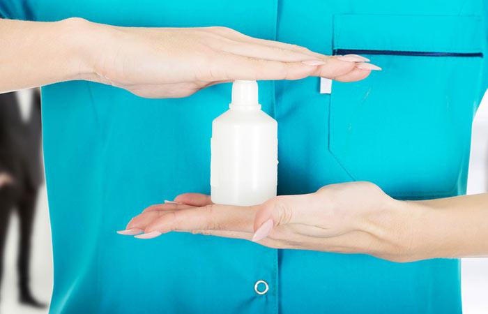 14 Quick Home Remedies To Get Rid Of Mucocele