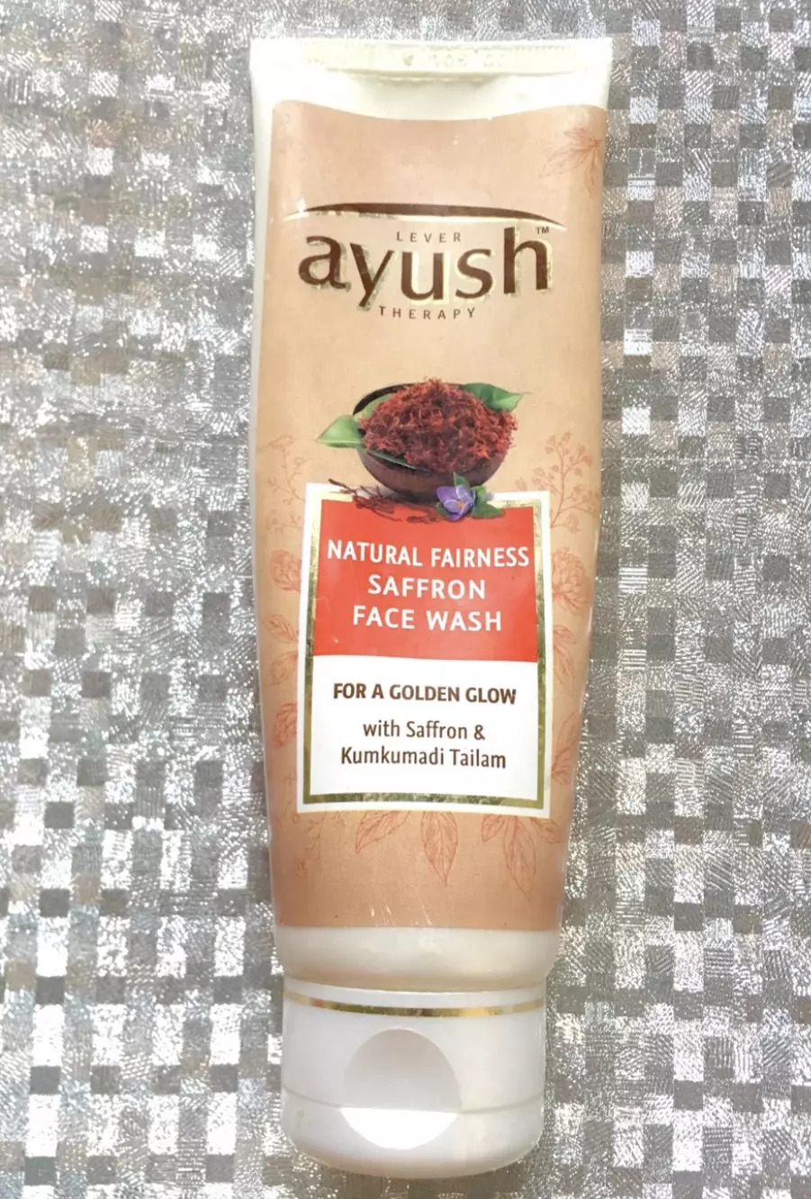 Lever Ayush Natural Fairness Saffron Face Cream Reviews, Ingredients