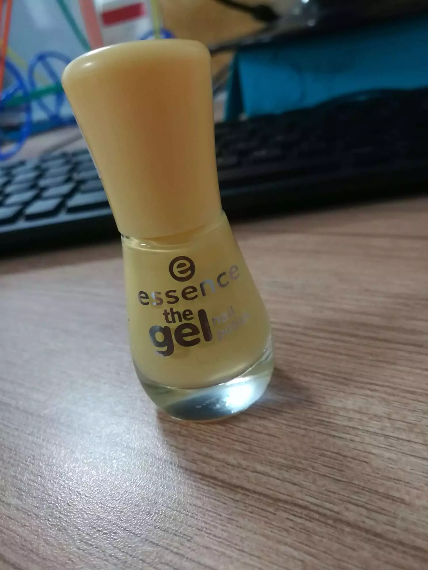 Essence The Gel Nail Polish Reviews, Ingredients, Benefits, Shades, How