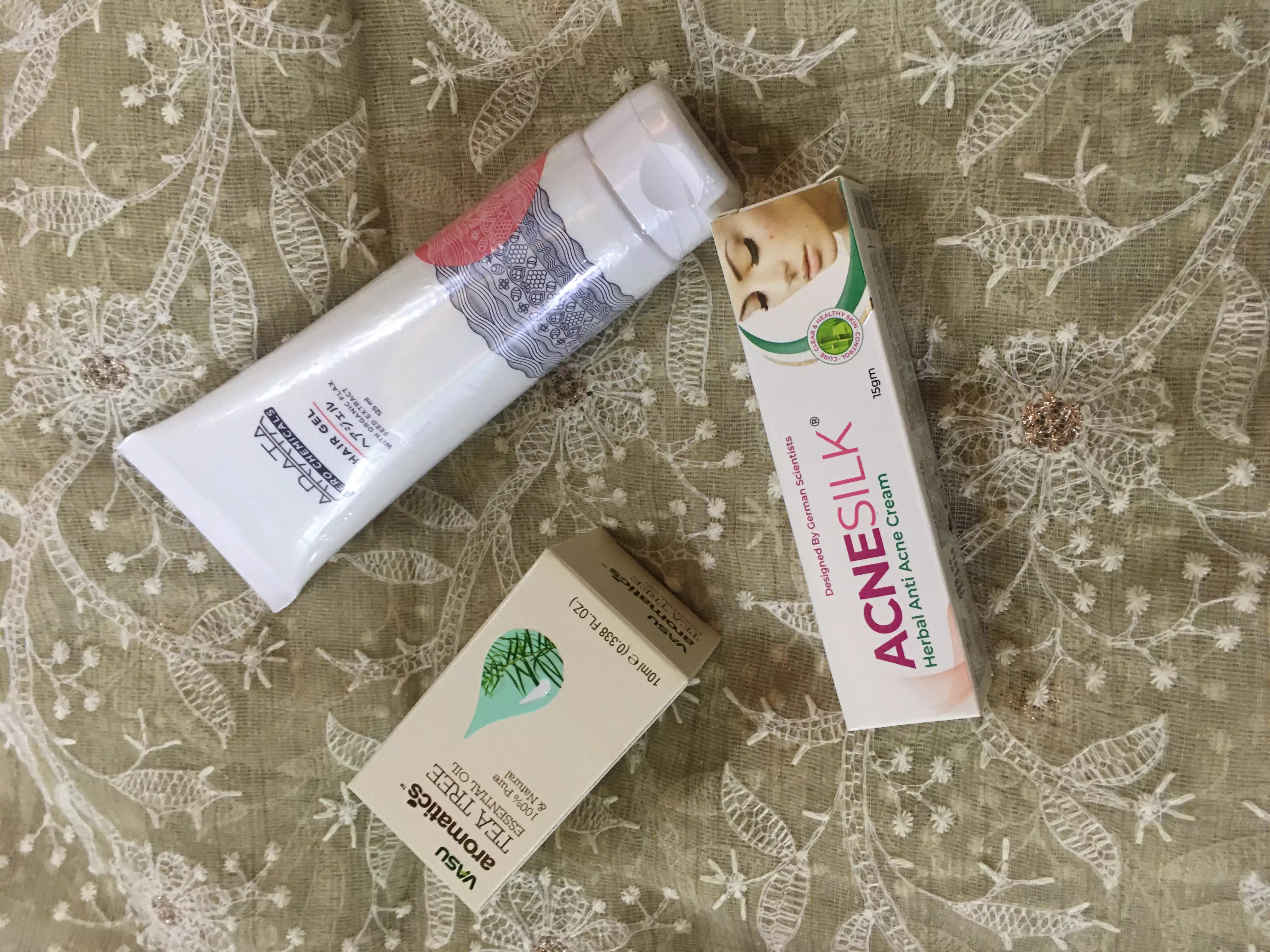 Green Cure Acne Silk Herbal Anti Acne and Pimple Cream Reviews, Ingredients, Benefits, How To