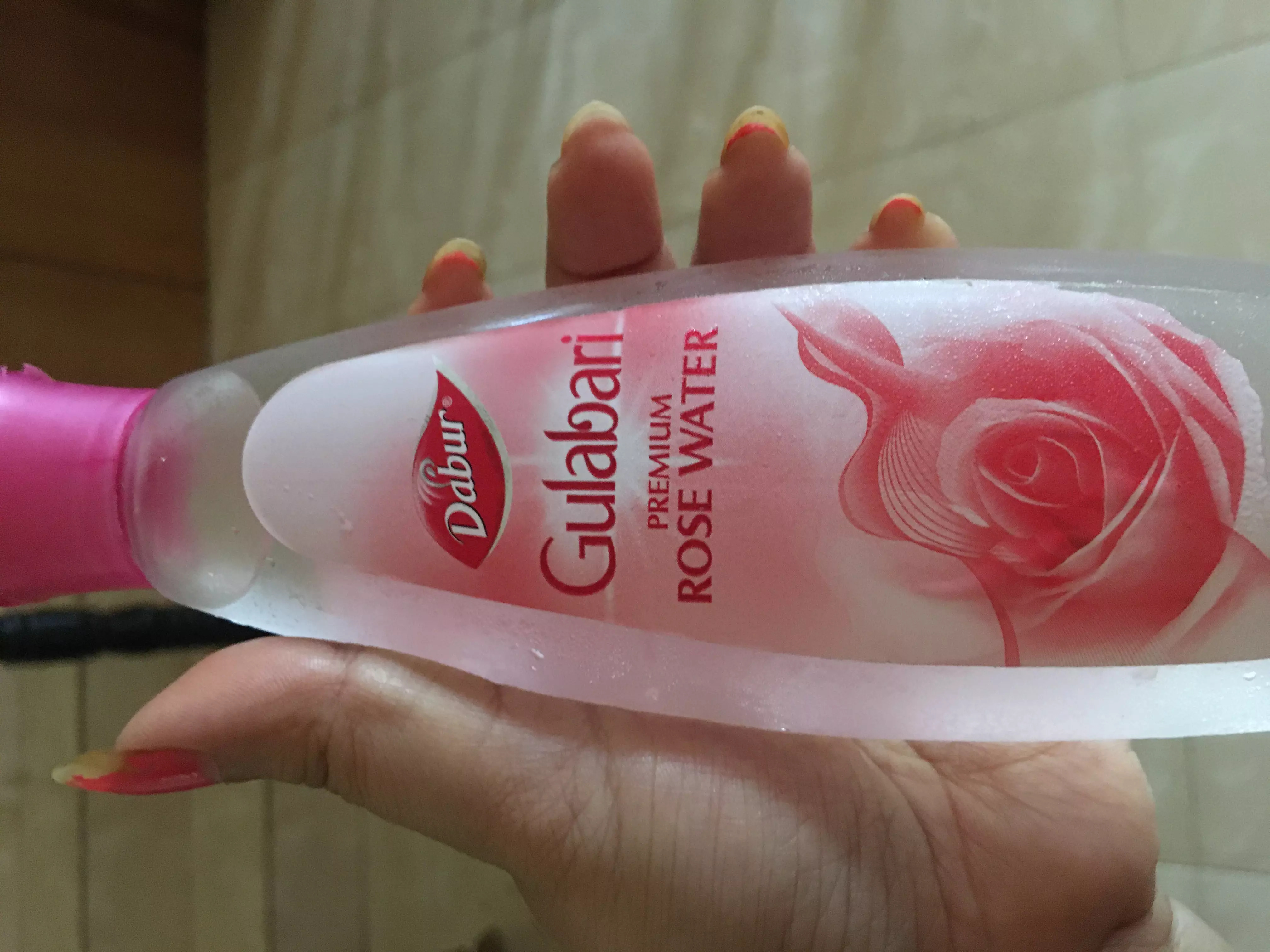 Dabur Gulabari Premium Rose Water Reviews, Ingredients, Benefits, How
