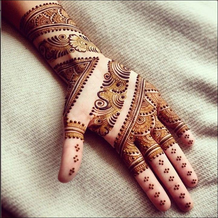 Unique Mehndi Designs Be A Trendsetter With These 15 Designs