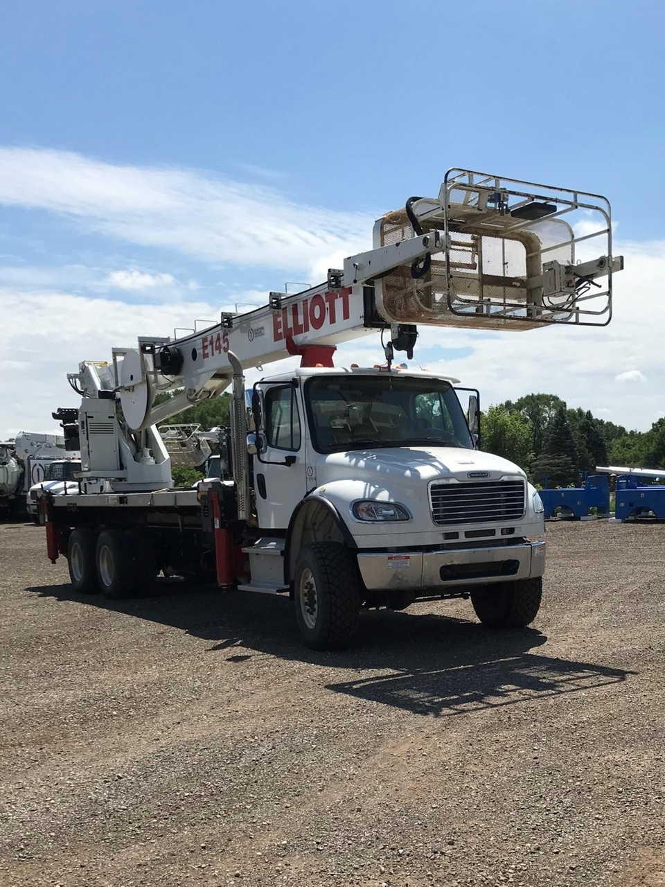 Elliott E145 ELine Aerial Device on 2016 Freightliner M2106 6x6 For