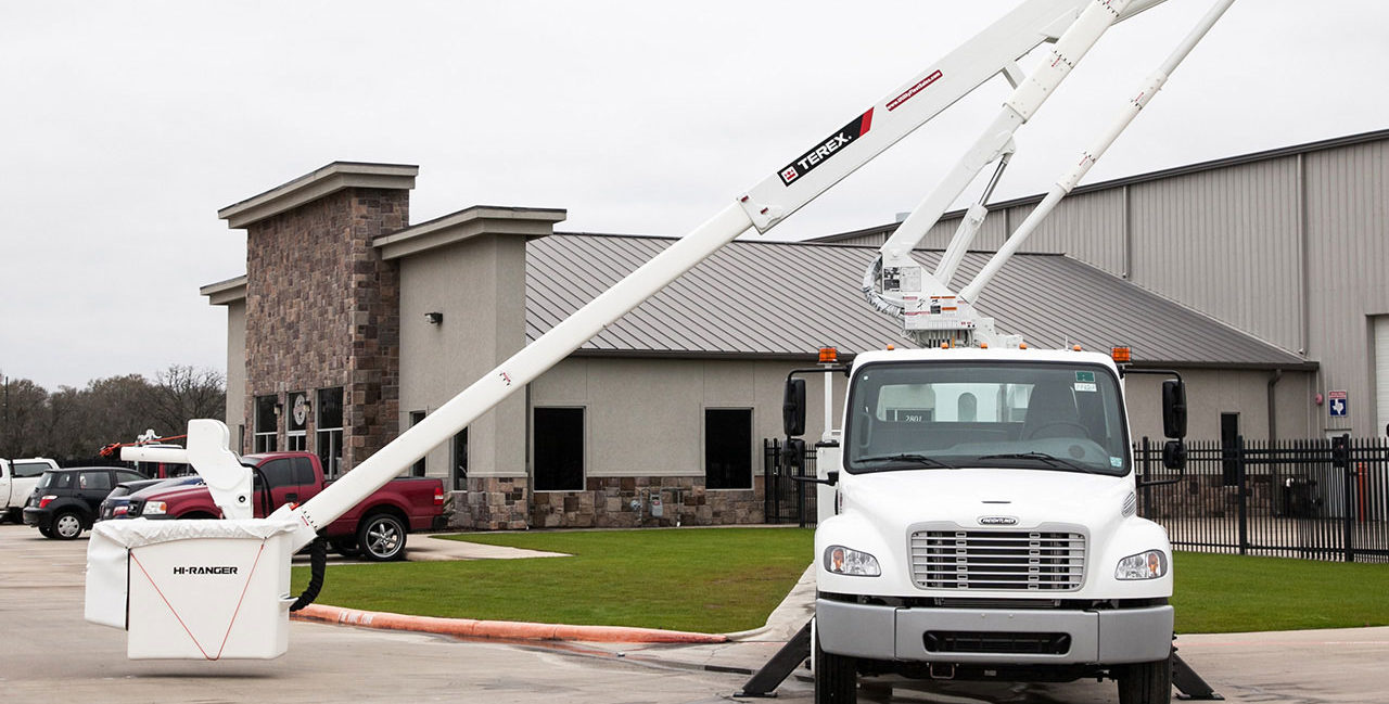 55 ft Distribution Bucket Truck Rental Custom Truck One Source