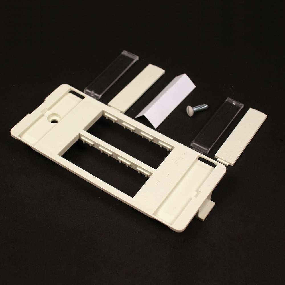 Wiremold® 5500 Ortronics Faceplate Fitting for Wiremold 4000 Cable
