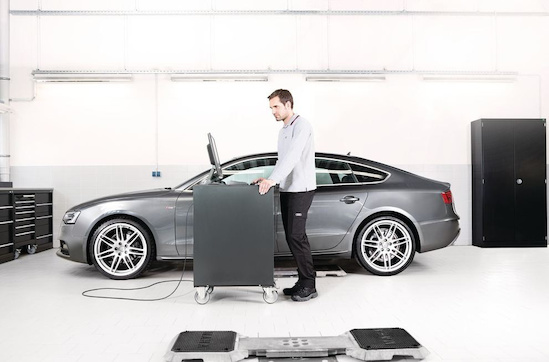 Audi Collision Center | Audi North Houston