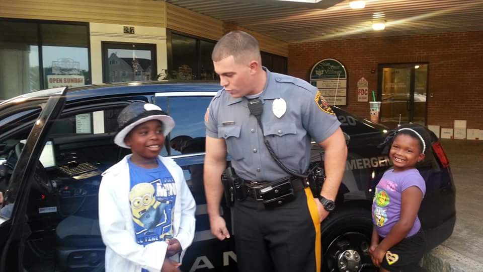 Mom Thanks Matawan Police Officer for Being Kind to her Autistic Son