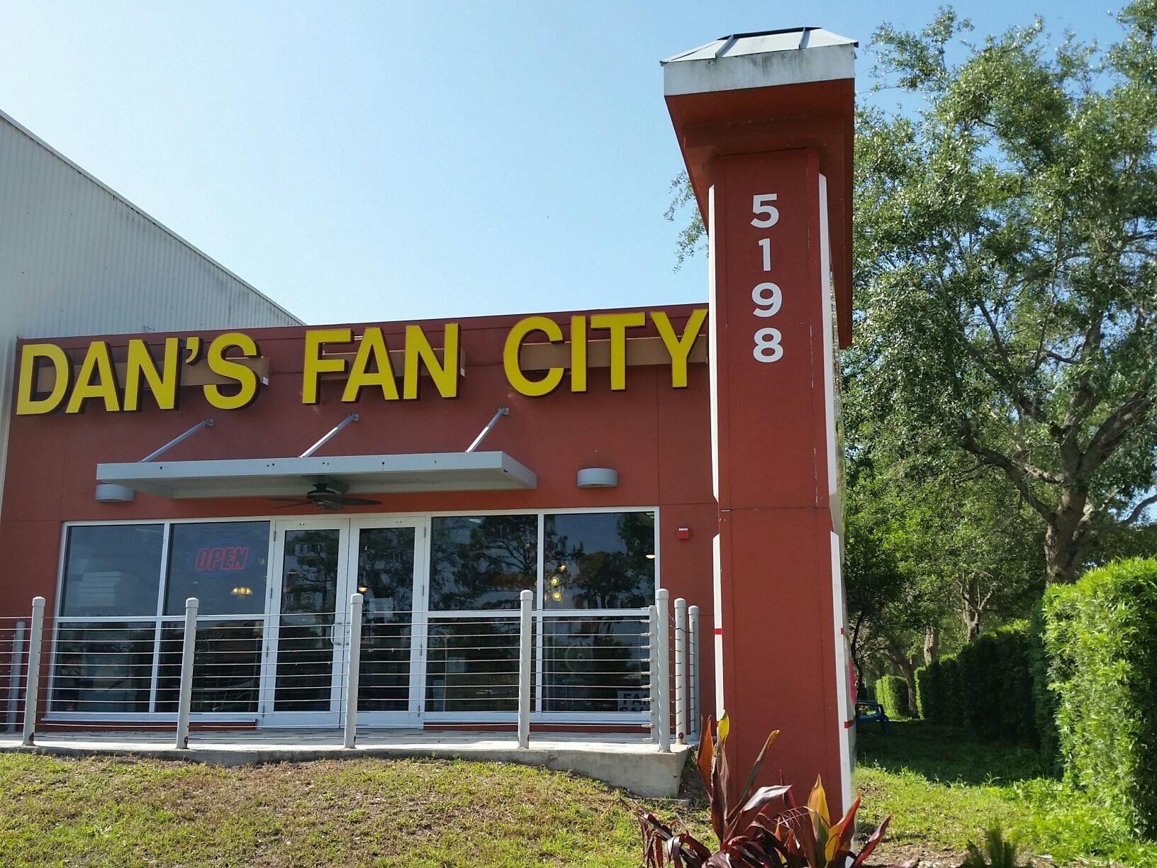 Ceiling Fan store in Eastern Sarasota, FL Dan's Fan City Dan's Fan