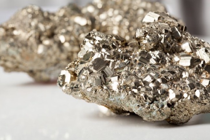 16 elementos químicos cuyo precio supera en varios ceros el valor del oro Upsocl
