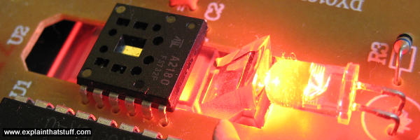 How does a computer mouse work? Explain that Stuff