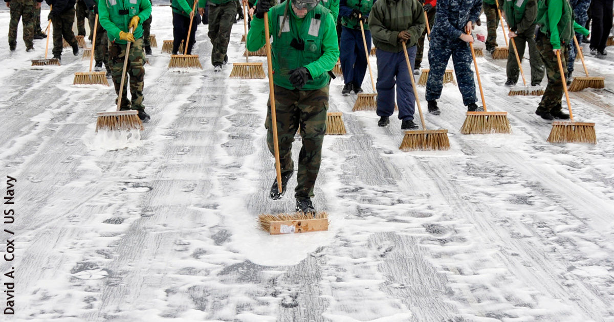 How do detergents and soaps work? Explain that Stuff