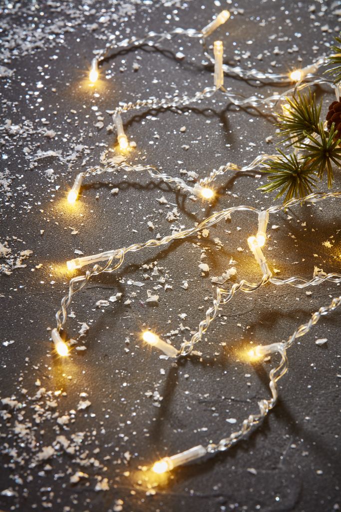 Lichterkette ELDE Eiszapfen m/400 LED und Timer JYSK