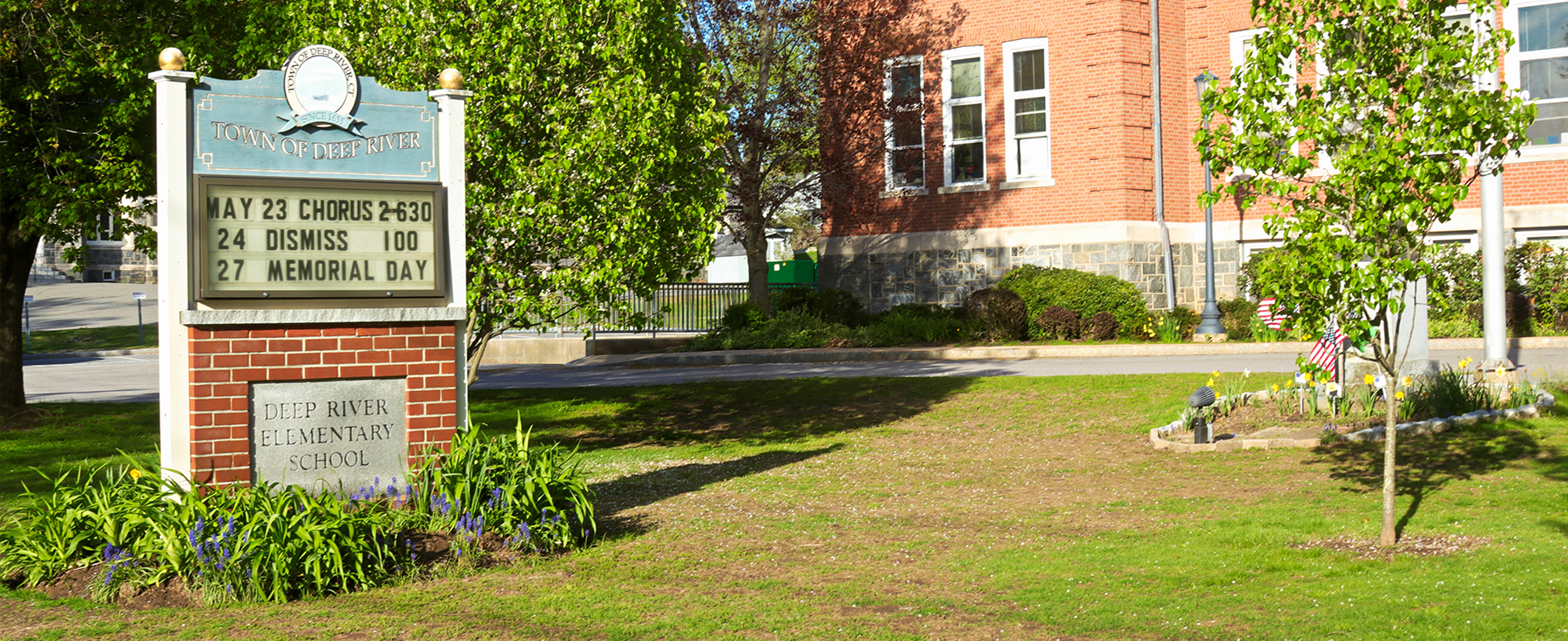 Home Deep River Elementary School