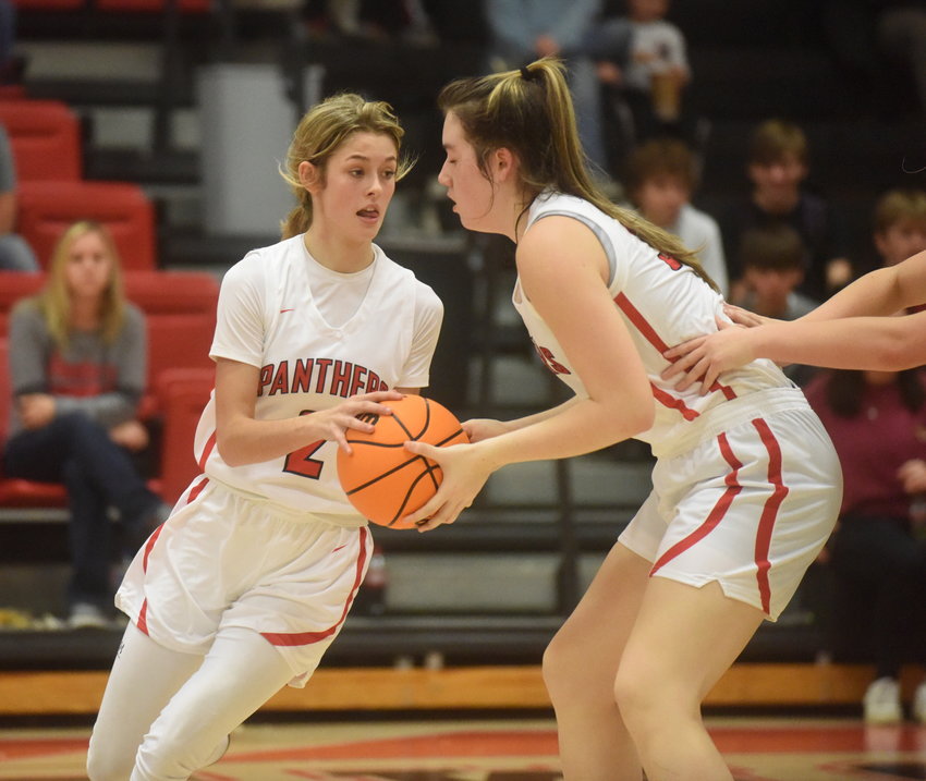 Basketball roundup Izard County takes 2 of 3 at Norfork Baxter Bulletin