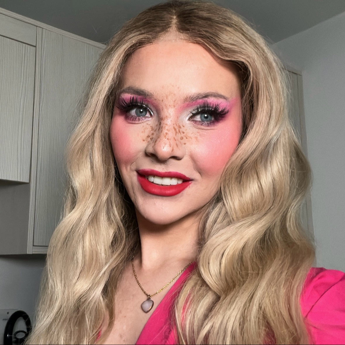 savannah_sinn - Live - ManyVids