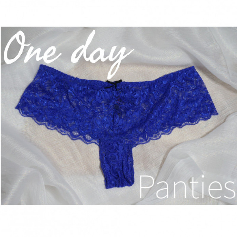 MV Store Buy items from your favorite girls.