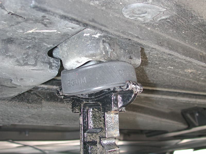 Pelican Technical Article Jacking Up Your Boxster