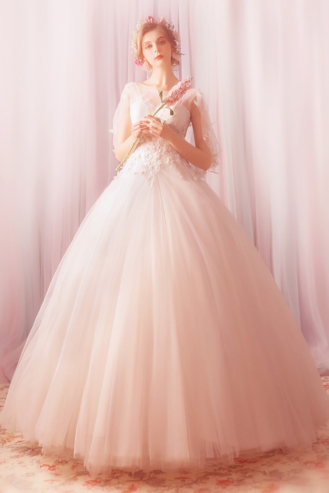 Fantasy Ball Gown Tulle Formal Wedding Dress With Cape