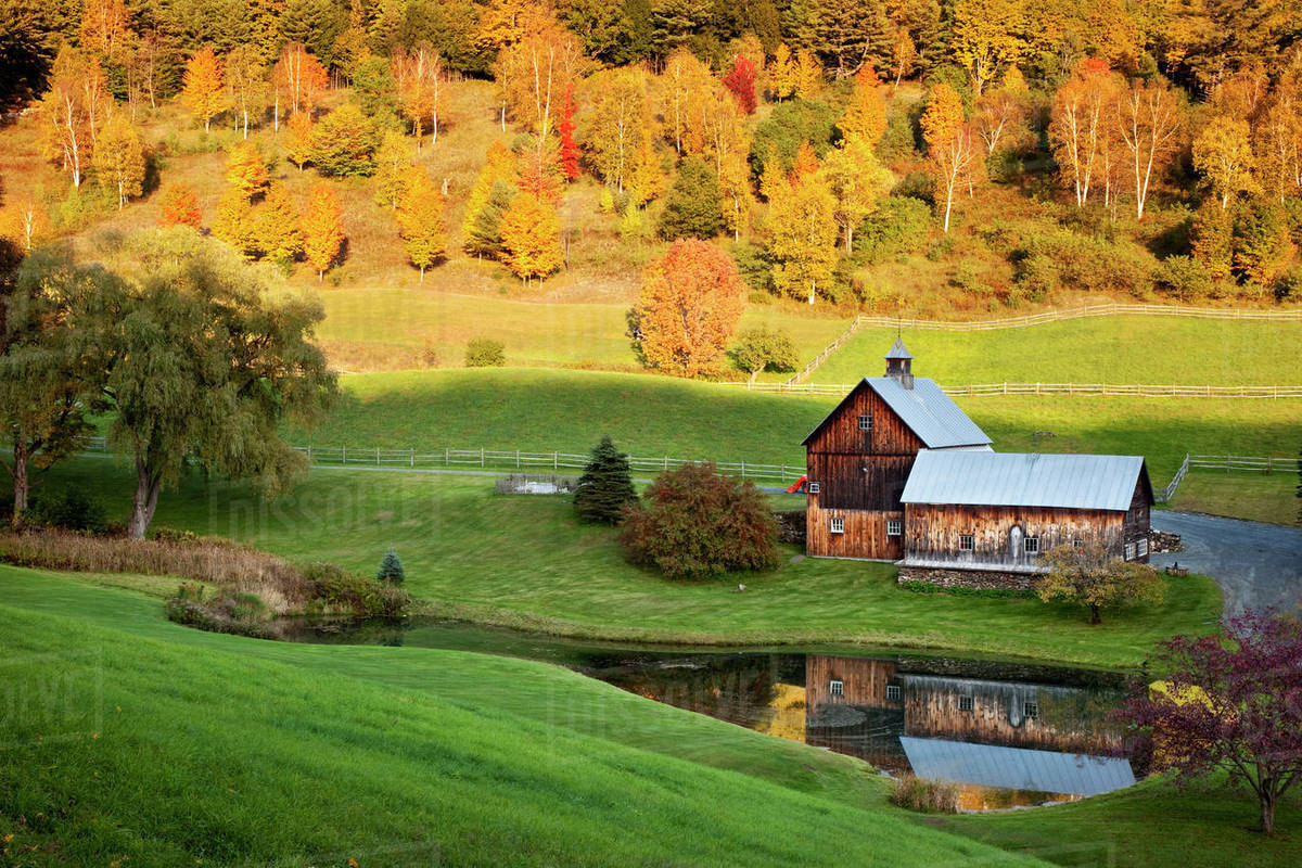 Autumn at Sleepy Hollow Farm near Woodstock, Vermont, USA. Stock