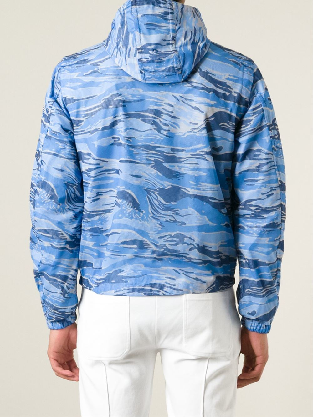 Moncler Camouflage Print Windbreaker in Blue for Men Lyst