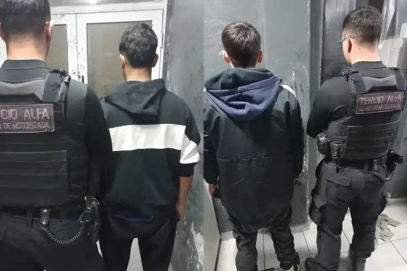 Cayeron a dos jóvenes que circulaban con drogas por barrio Martin