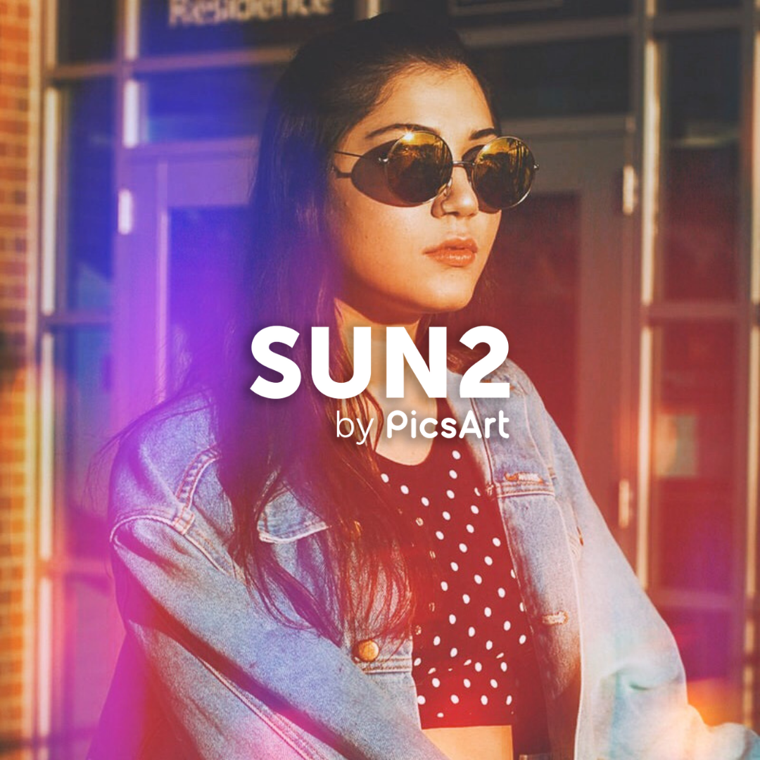 SUN2 PicsArt effect with Light Mask on the portrait of a girl Picsart