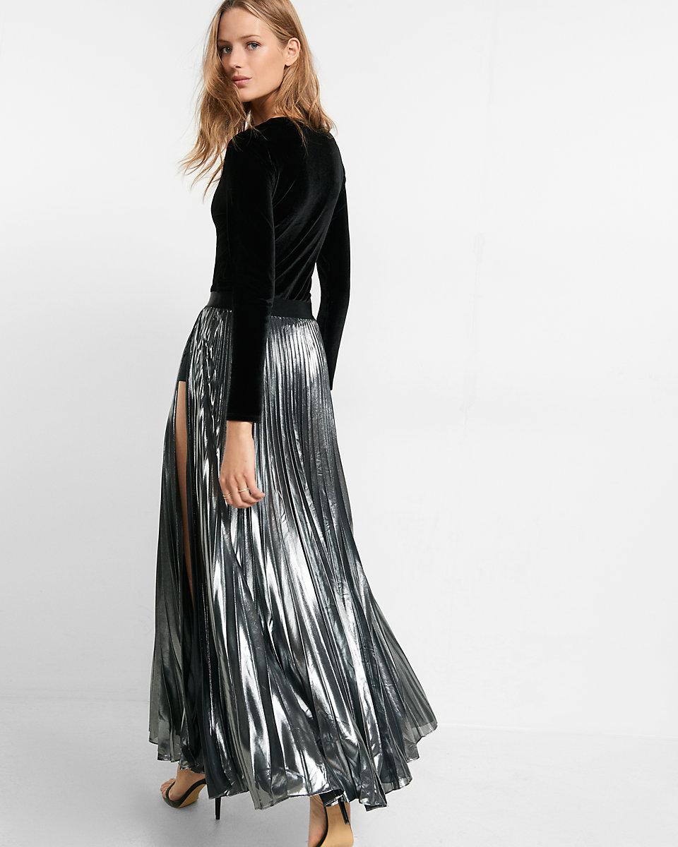 Lyst Express Metallic Slit Front Pleated Maxi Skirt in Metallic