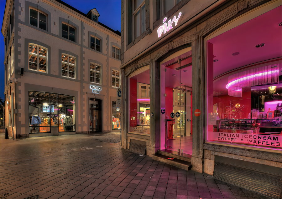 Sweet Corner.. hdrcreme