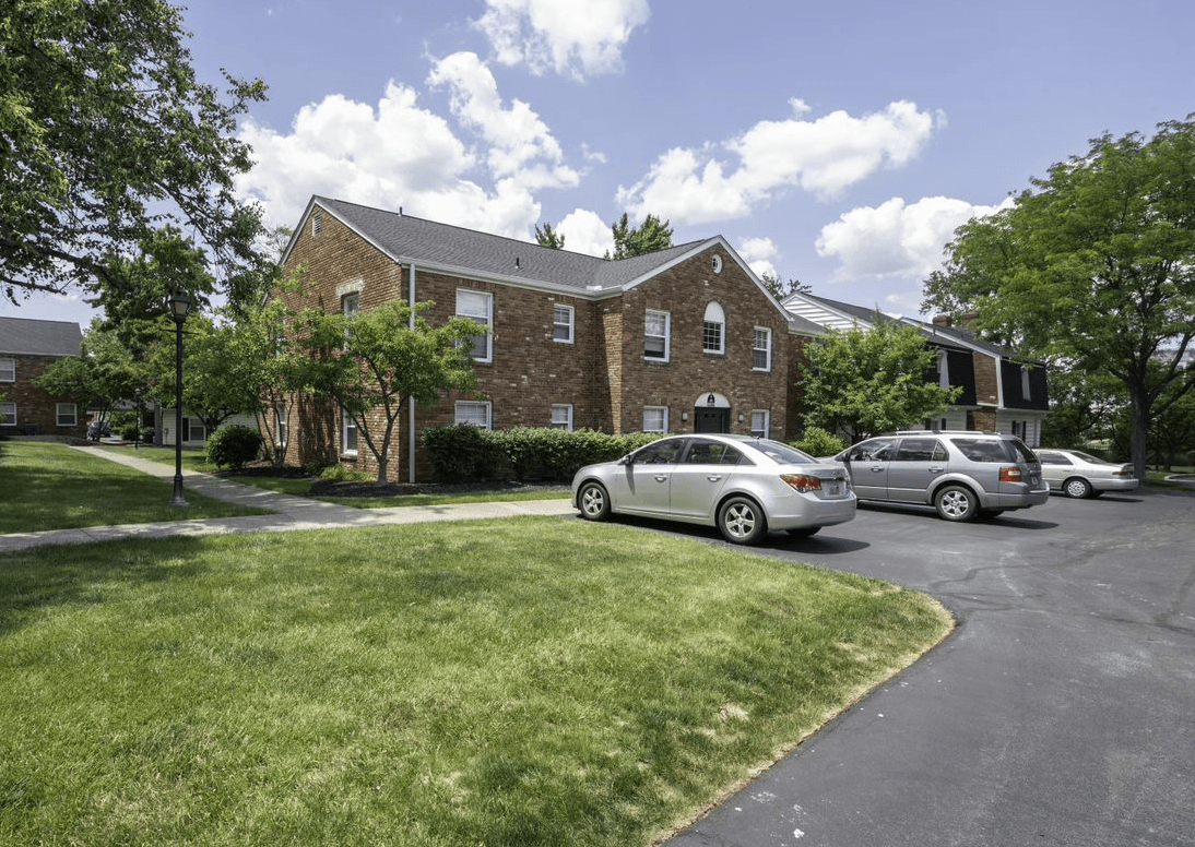 Olde Towne In Kenwood Apartments, 6915 Lynnfield Court, Cincinnati, OH