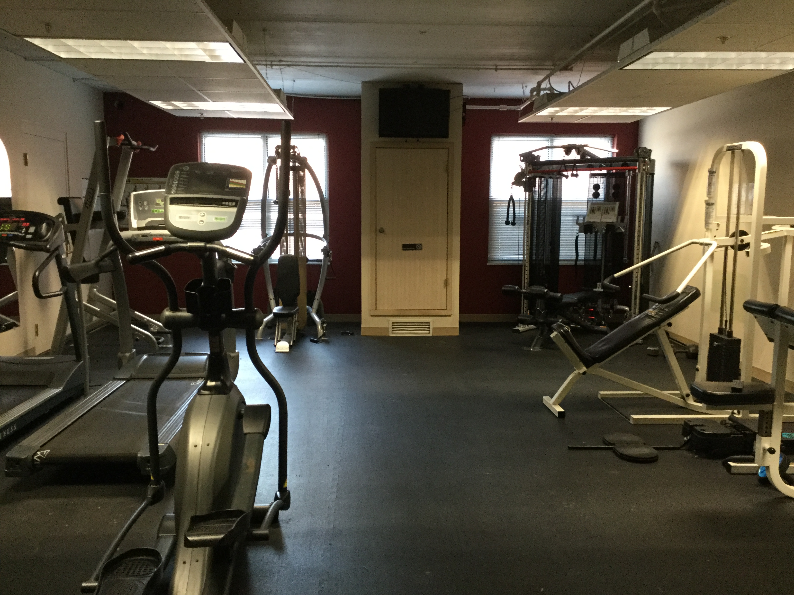Crittenden Court Apartments, 955 W Saint Clair Avenue, Cleveland, OH