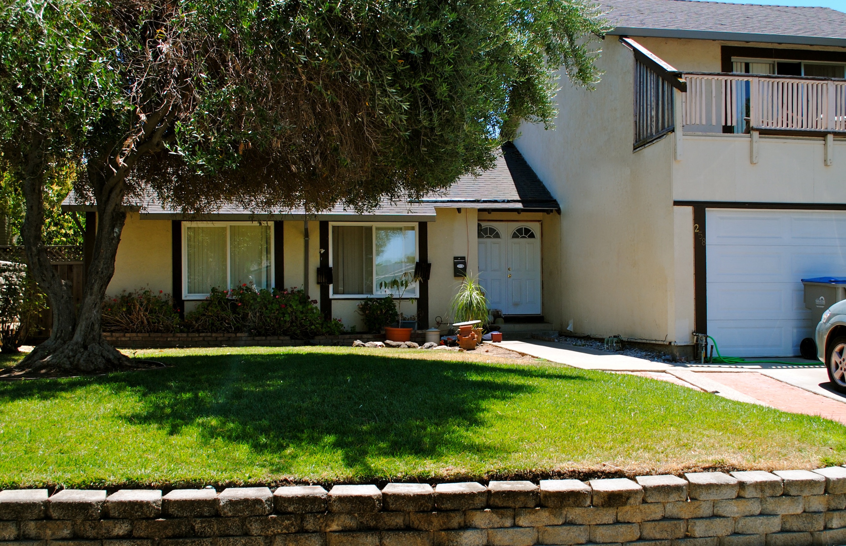 258 Martinvale Lane Apartments in San Jose, CA