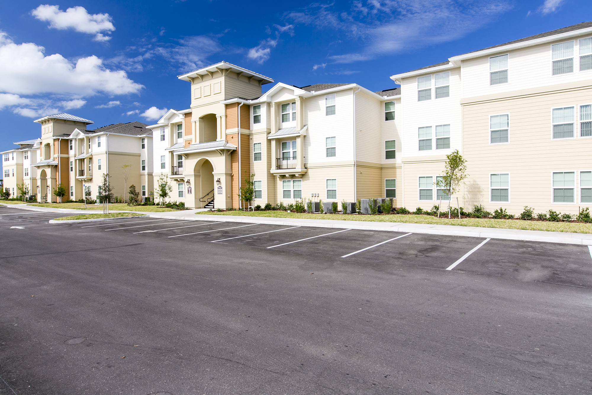 Apartments in Sarasota, FL Rolling Green Apartments Concord Rents Concord Management