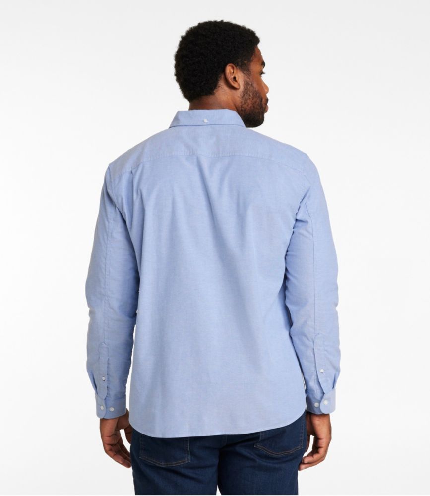 How To Wear Untucked Shirt