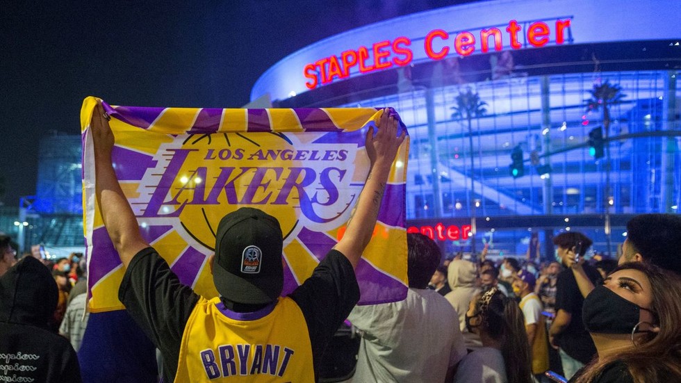 LA Lakers' NBA championship parade 'on hold until they get allclear