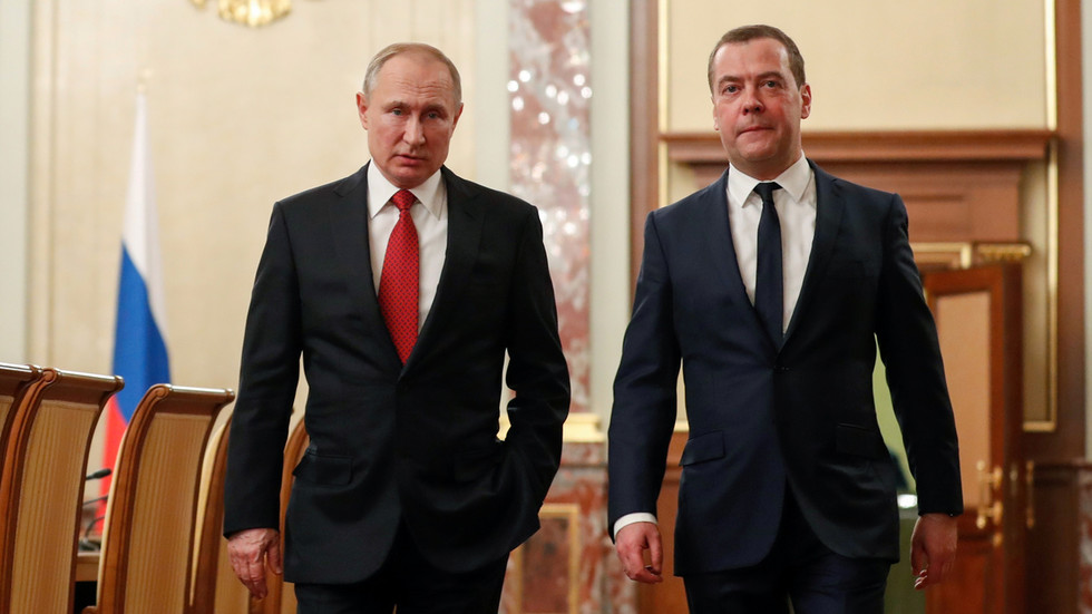Putin signs legislation strengthening lifetime immunity from
