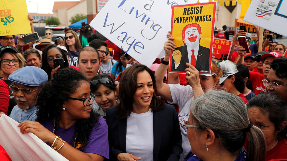 Progressives make last push for 15 minimum wage as relief