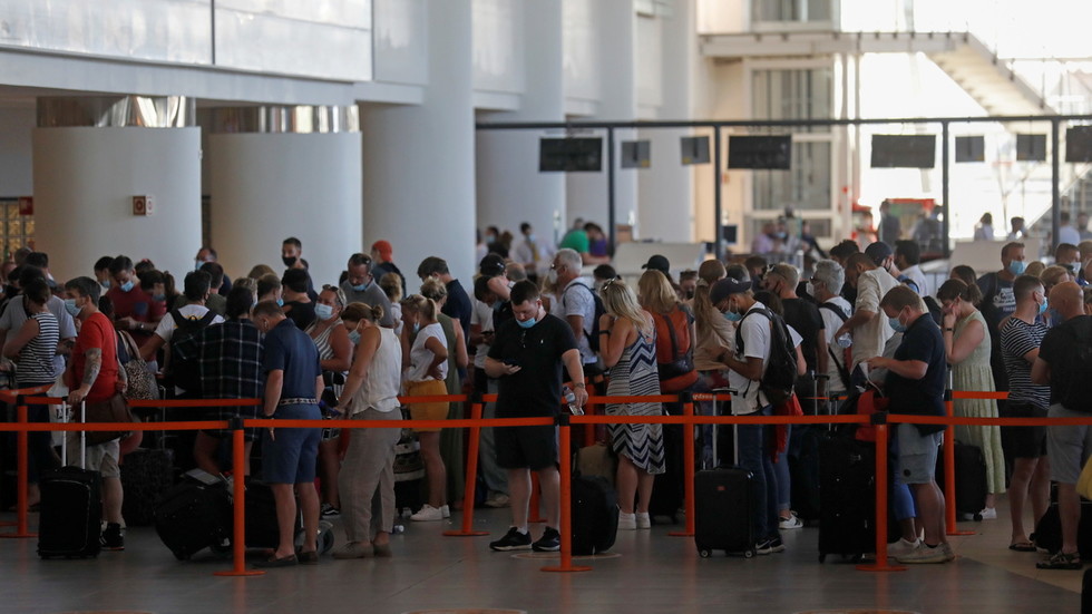 CHAOS at Portugal’s Faro Airport as Brits rush to get home ahead of new