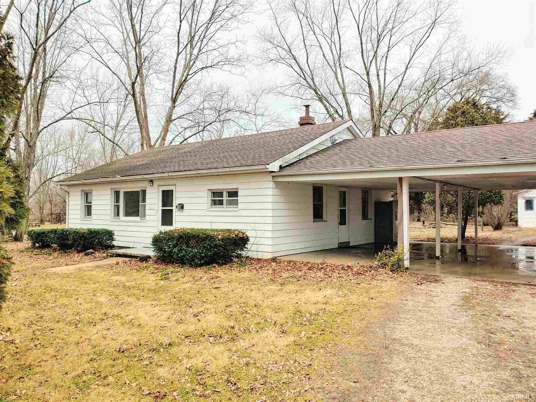 At 453 S. Montgomery Street, Spencer, 47460 Millican Realty