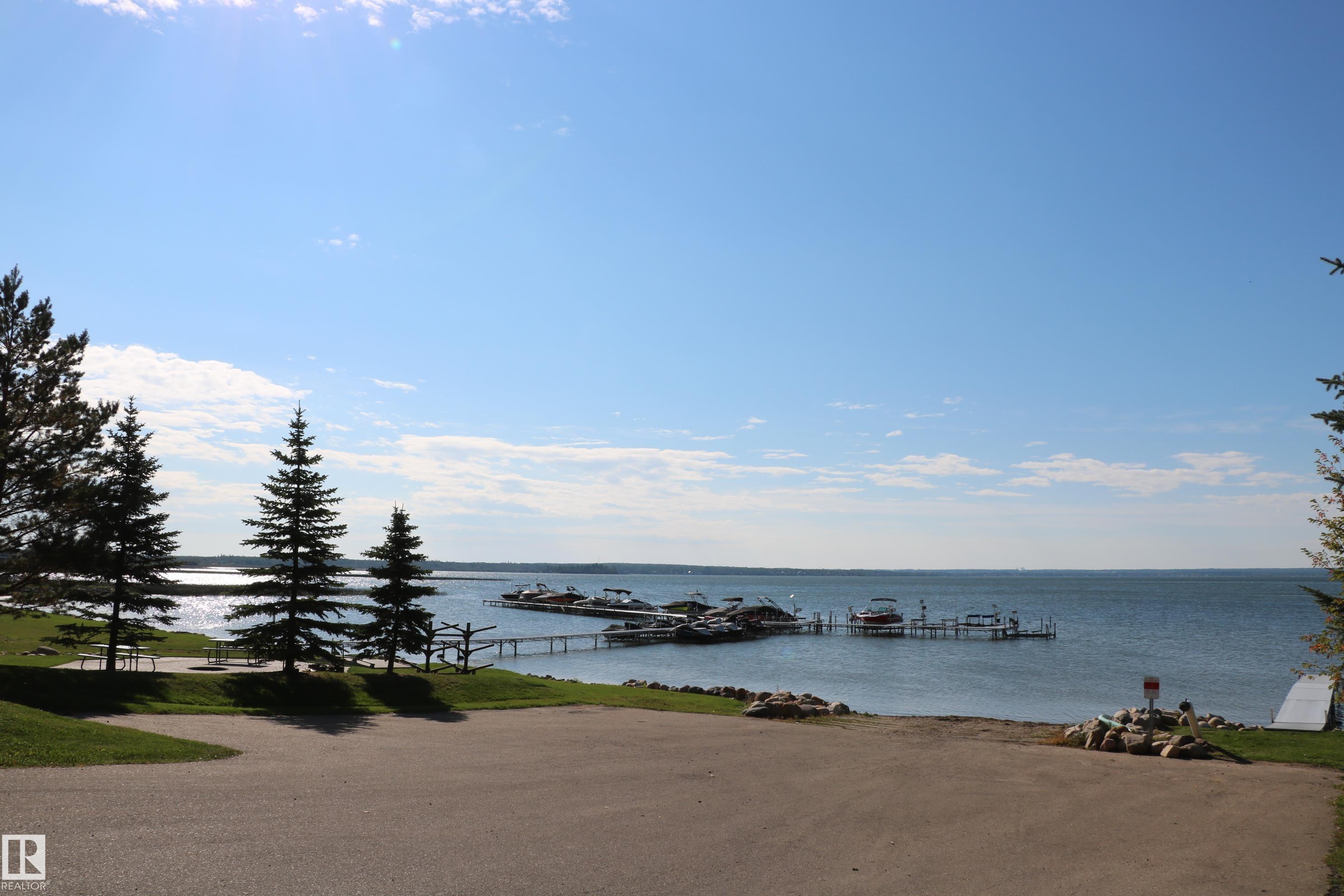 617 55101 Ste Anne Trail, Rural Lac Ste. Anne County MLS® E4409376