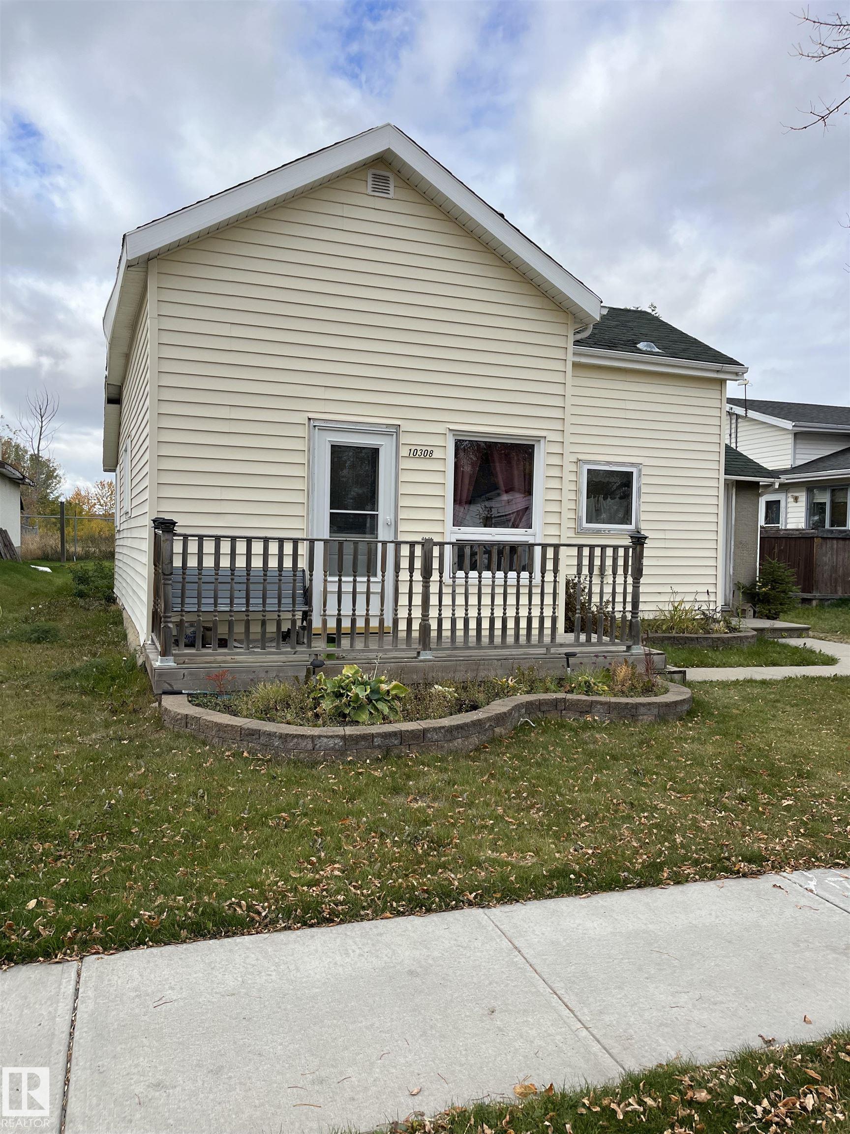 10308 103 Street, Morinville MLS® E4409886 Morinville Real Estate
