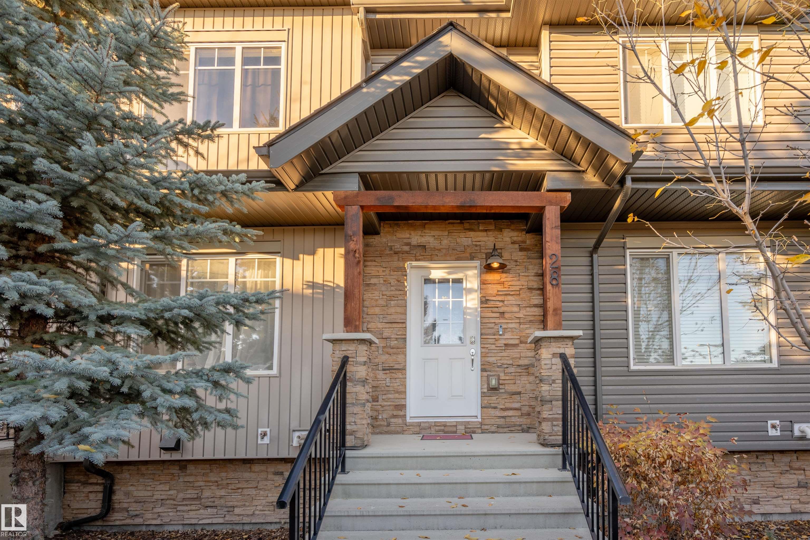 28 9515 160 Avenue, Edmonton MLS® E4411023 Eaux Claires Real Estate