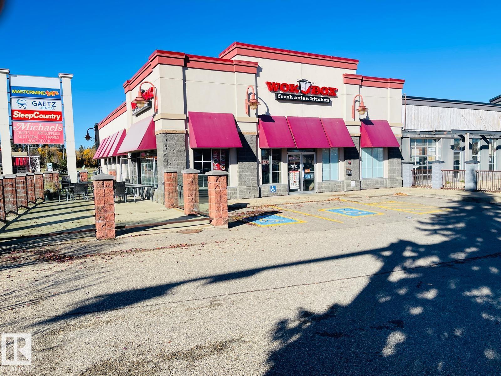 MLS® E4411525 Red Deer Real Estate Elisse Moreno (REALTORS® with RE