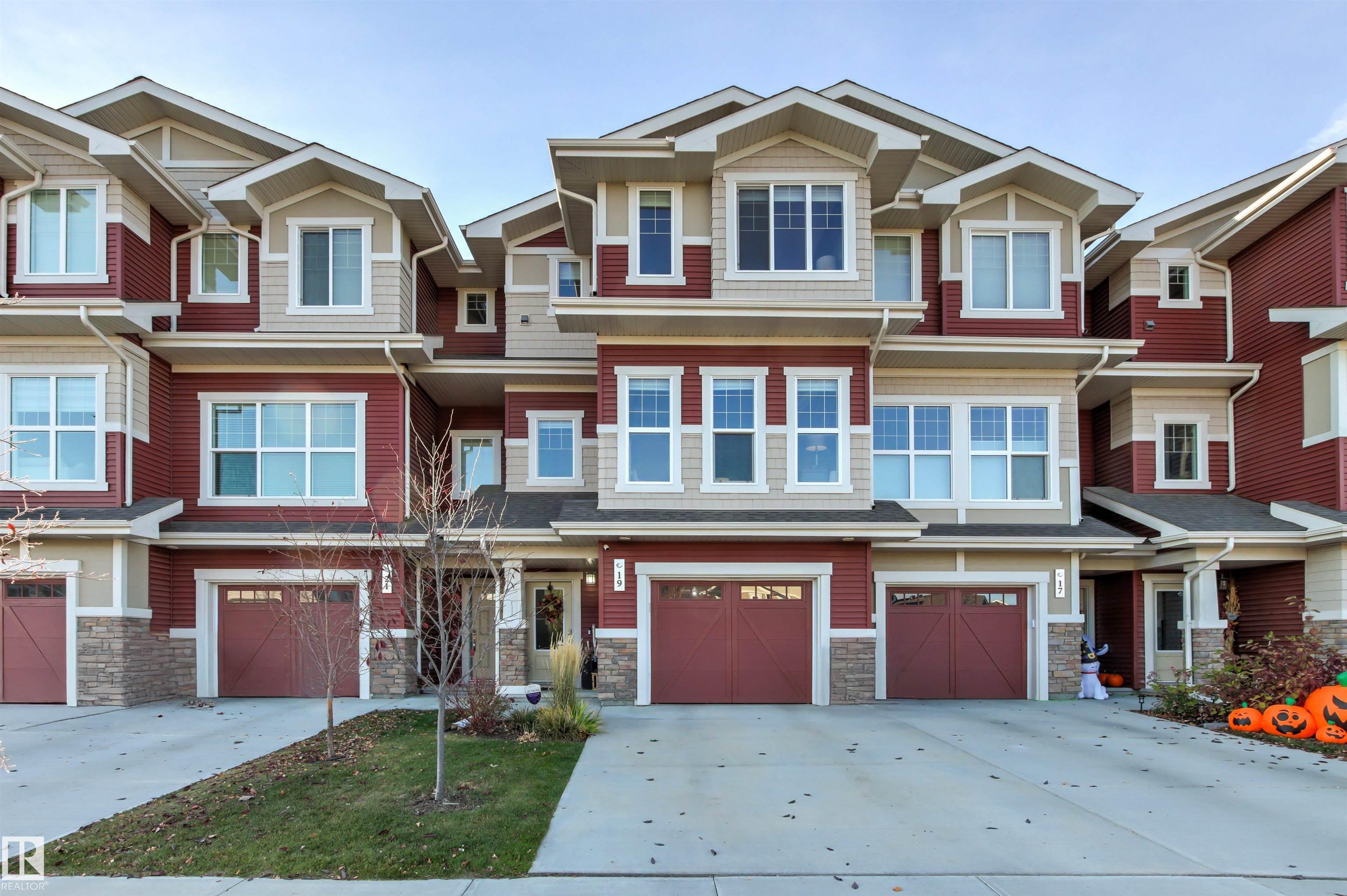 19 JOYAL Way, St. Albert MLS® E4412158 Jensen Lakes Real Estate